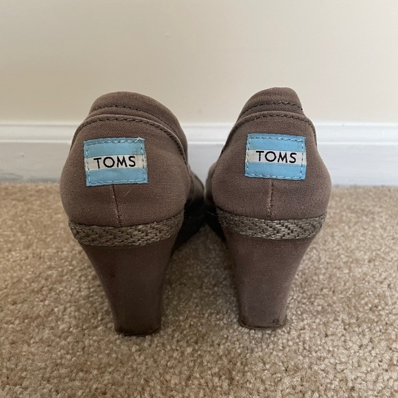 TOMS Canvas Peep-Toe Wedges - Picture 3 of 5